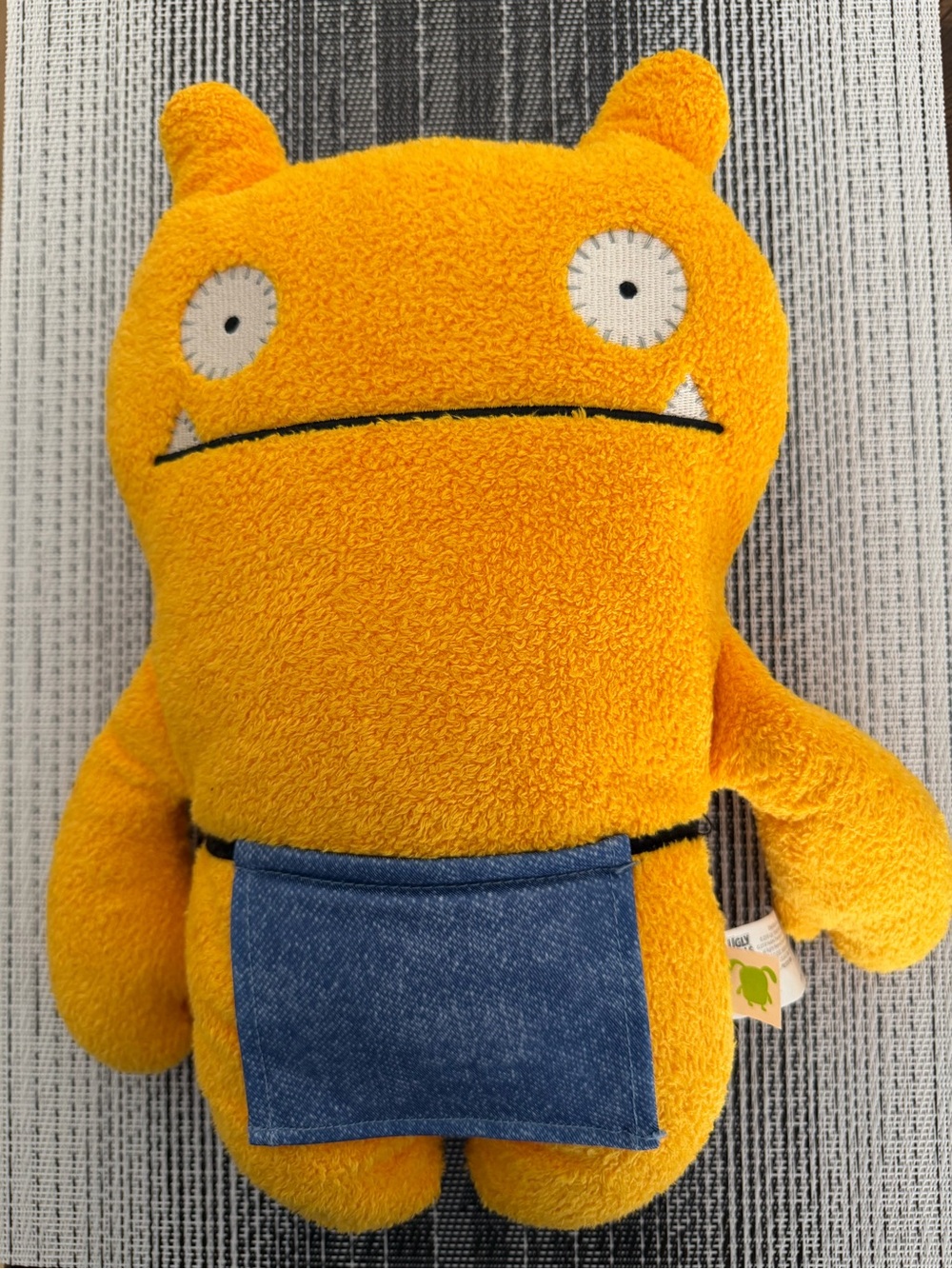 Hasbro Bright Yellow “UGLY DOLLS”Plush Monster with Blue Pocket